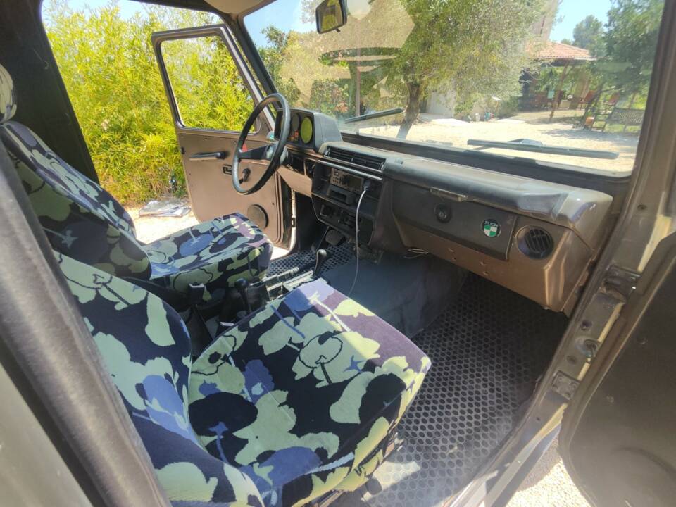 Image 21/35 of Steyr-Puch 230 GE (LWB) (1990)