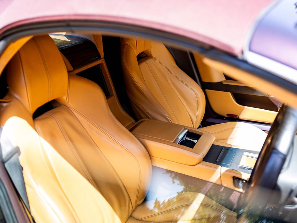 Bild 7/50 von Aston Martin V8 Vantage Roadster (2008)