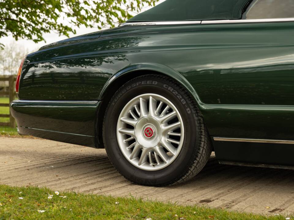 Bild 24/26 von Bentley Azure Mulliner (1999)