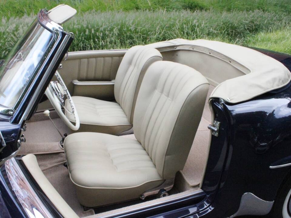 Image 12/22 de Mercedes-Benz 190 SL (1958)