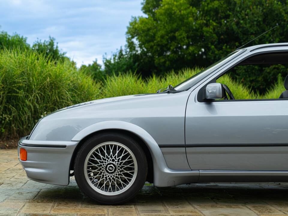 Image 25/50 de Ford Sierra RS Cosworth (1993)