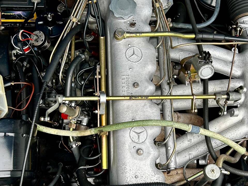 Image 10/14 of Mercedes-Benz 230 SL (1965)