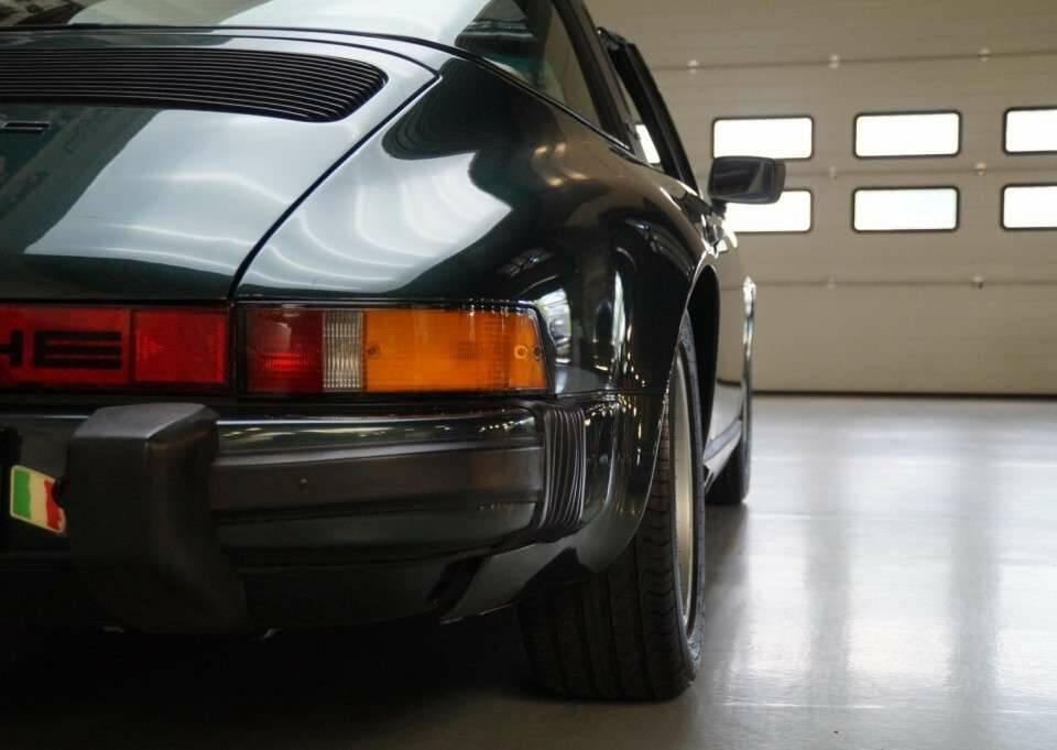 Image 31/50 of Porsche 911 SC 3.0 (1980)