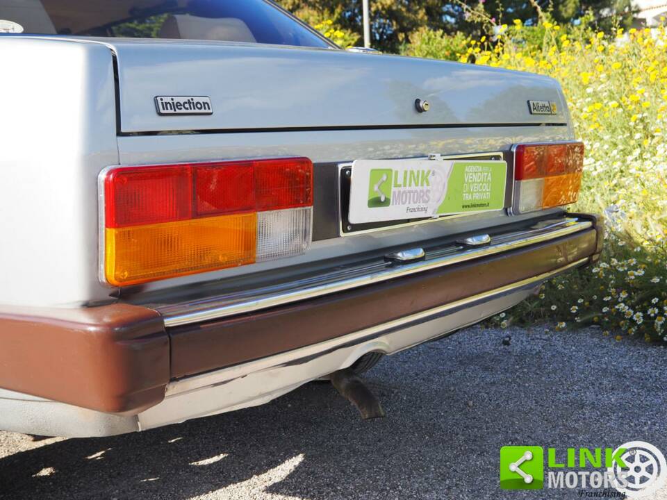 Image 23/50 of Alfa Romeo Alfetta 2.0 Li "America" (1982)