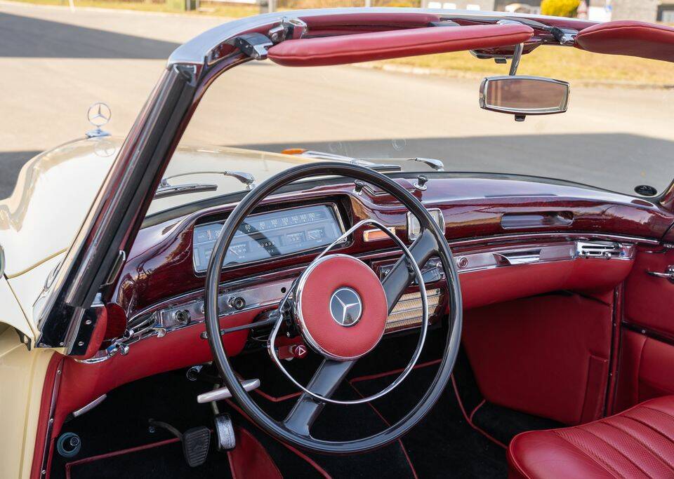 Mercedes-Benz 220 SE Cabrriolet "Ponton" (W 128) 1960