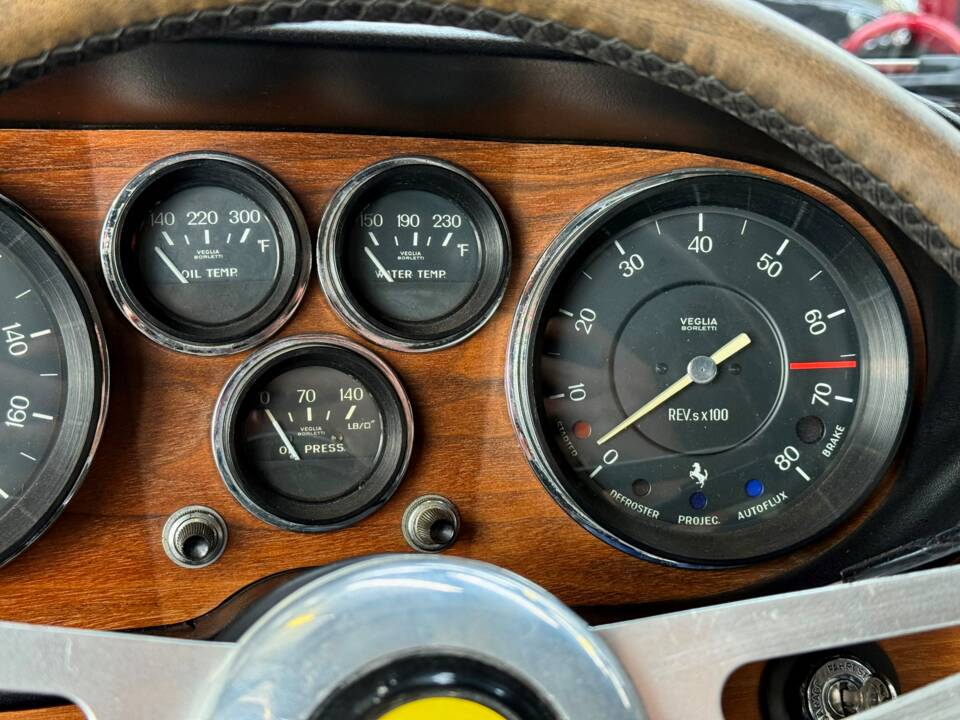Bild 6/32 von Ferrari 365 GT 2+2 (1969)