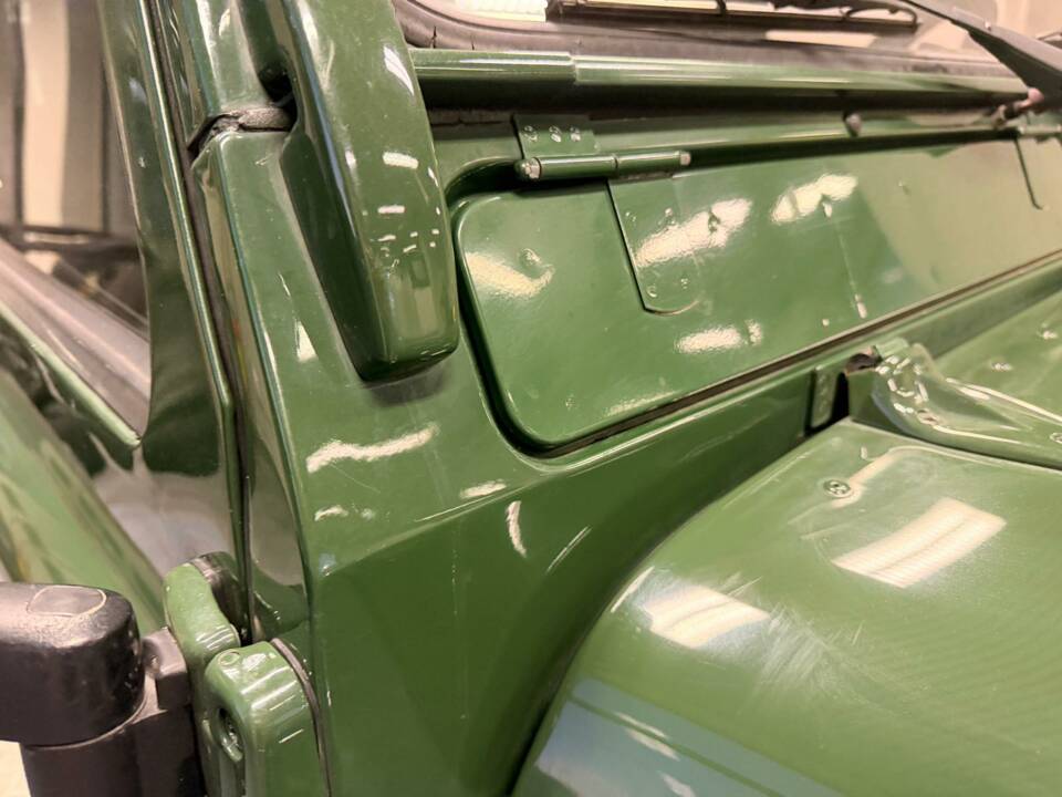 Imagen 18/19 de Land Rover Defender 90 Td5 (2000)