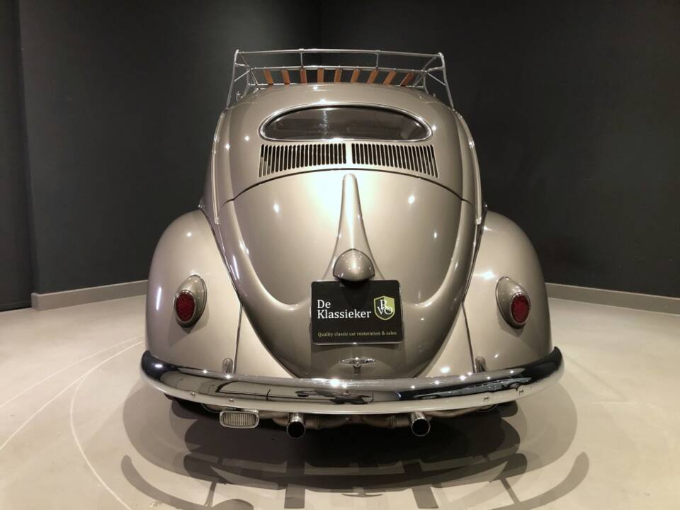Imagen 4/30 de Volkswagen Beetle 1200 Standard &quot;Oval&quot; (1956)