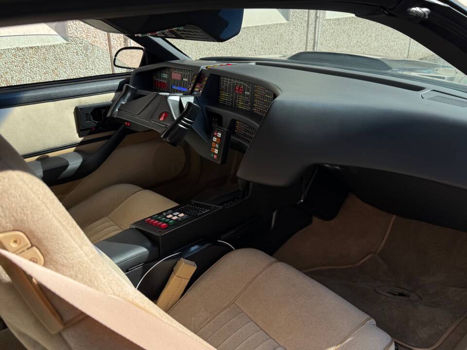Bild 12/12 von Pontiac Firebird TransAm (1990)