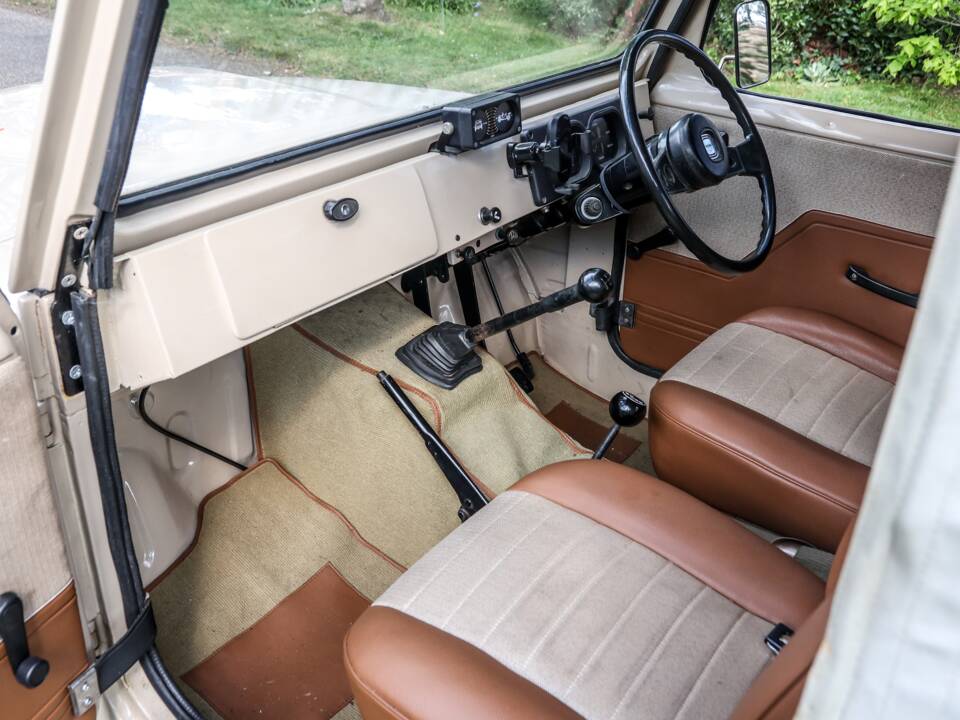 Immagine 4/39 di Suzuki LJ 80 (1976)