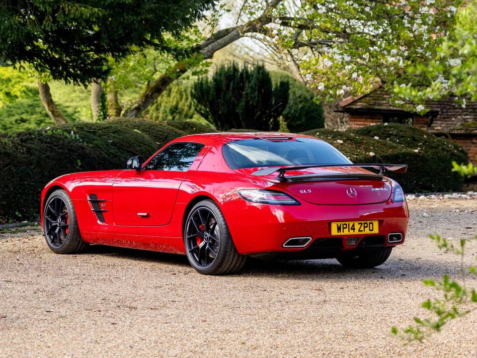 Image 3/50 of Mercedes-Benz SLS AMG GT &quot;Final Edition&quot; (2014)