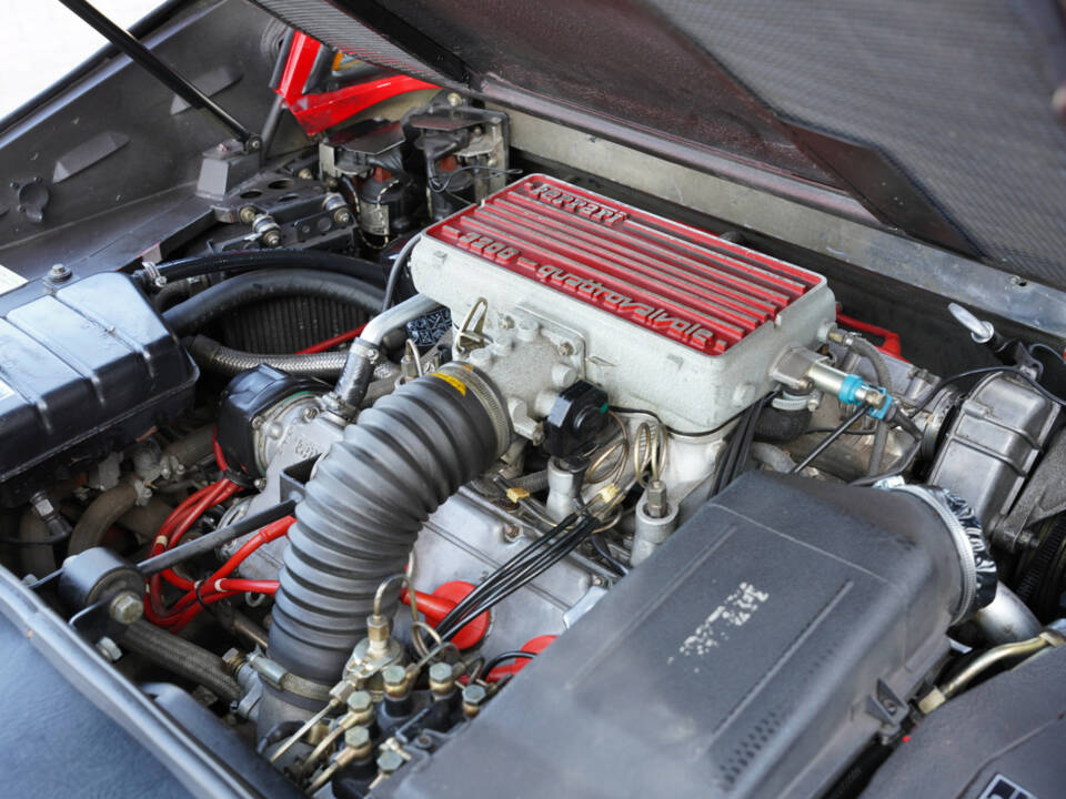 Image 4/50 de Ferrari 328 GTS (1989)