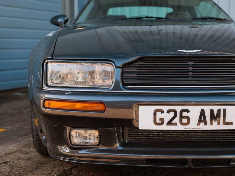 Imagen 27/50 de Aston Martin Virage Volante (1994)