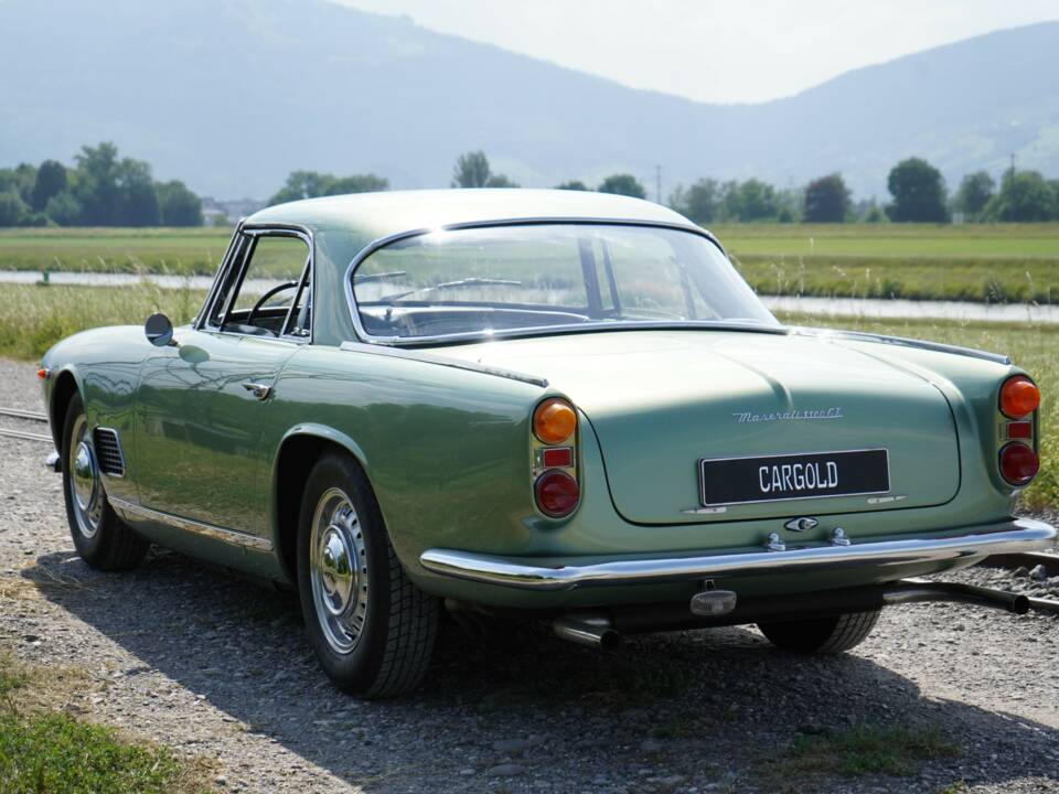 Image 29/75 of Maserati 3500 GT Touring (1961)