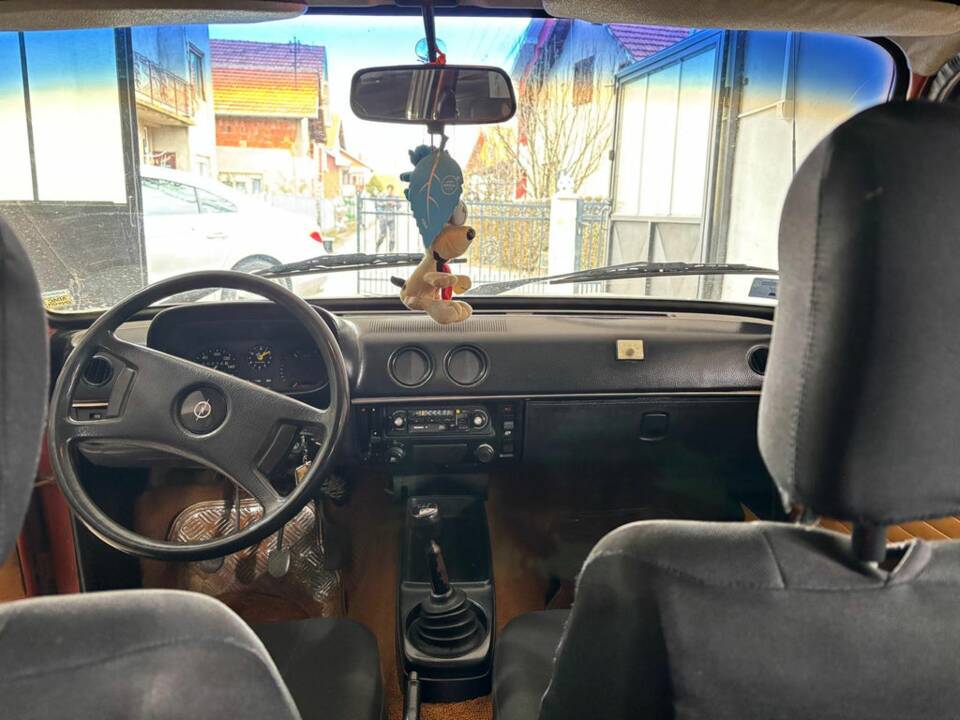 Bild 7/8 von Opel Kadett 1,2 (1979)