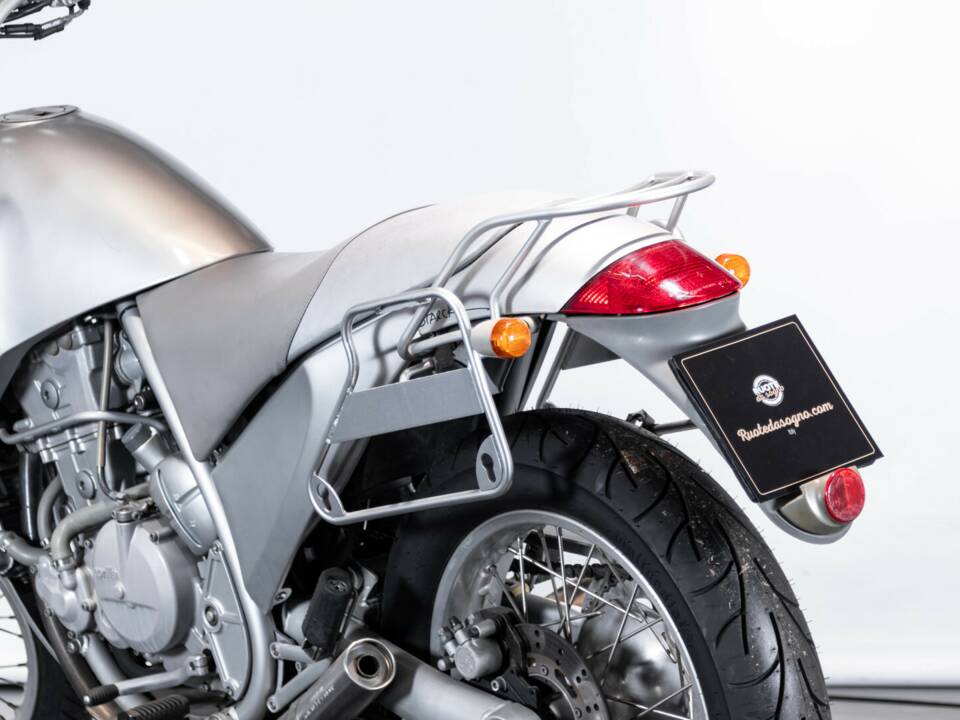 Afbeelding 9/38 van Aprilia DUMMY (1996)