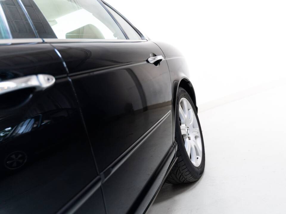 Bild 24/32 von Jaguar XJ 8 3.5 (2005)