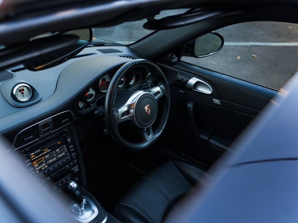 Bild 12/46 von Porsche 911 Turbo S (2012)