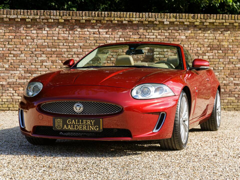 Image 7/50 of Jaguar XK (2011)