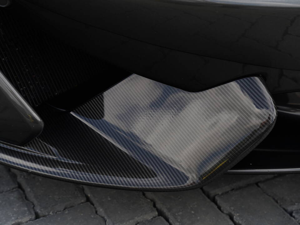 Afbeelding 29/50 van McLaren 570S (2016)