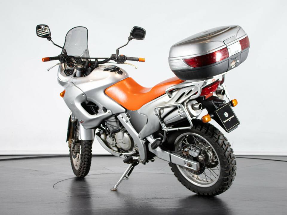 Bild 2/50 von Aprilia DUMMY (1999)