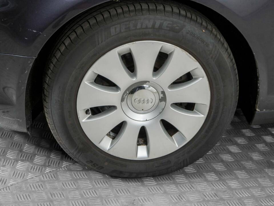 Immagine 24/45 di Audi A6 Avant 2.4 (2006)