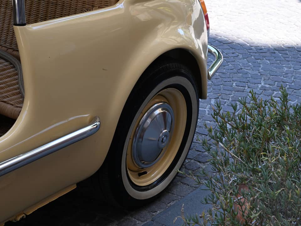 Bild 22/50 von FIAT Ghia 500 Jolly (1970)