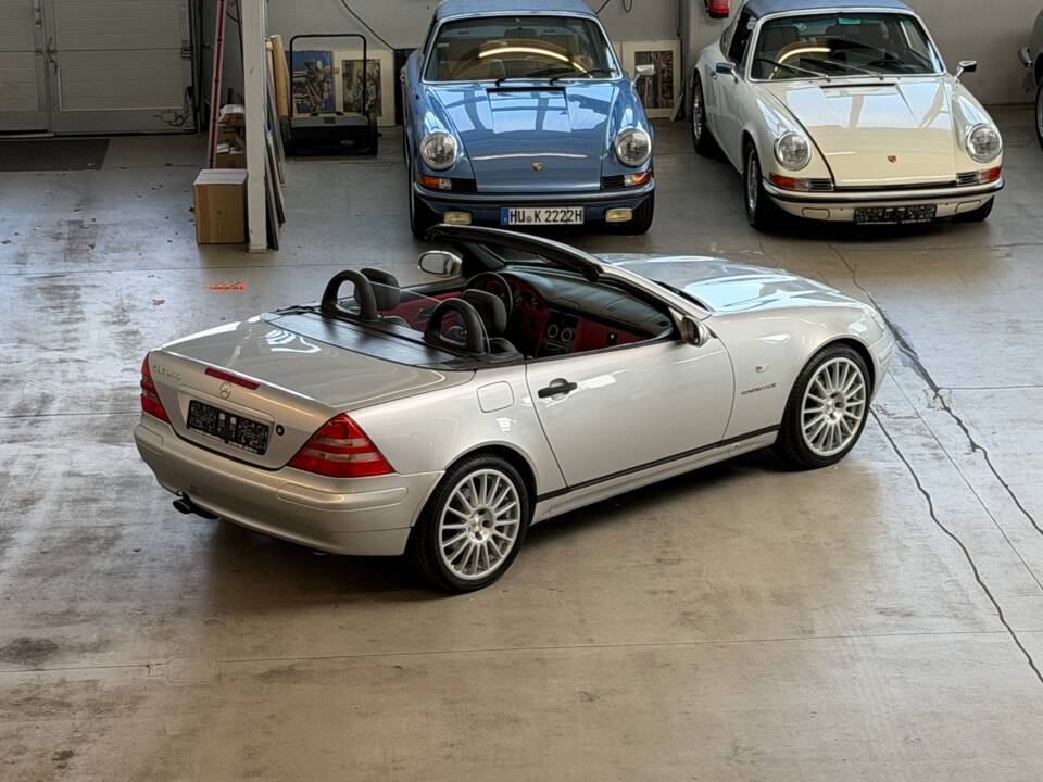 Image 14/51 of Mercedes-Benz SLK 230 Kompressor (1997)