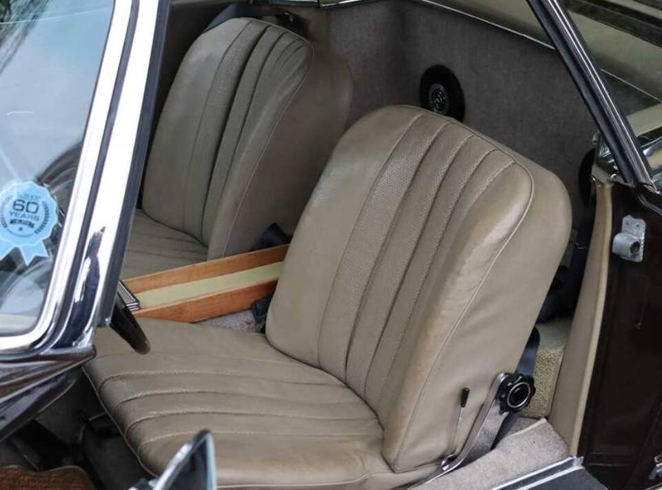 Imagen 38/45 de Mercedes-Benz 280 SL (1968)
