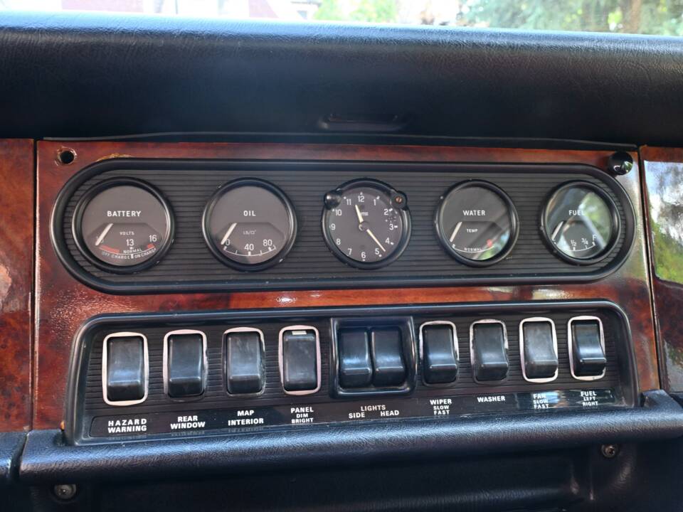 Image 50/50 of Jaguar XJ 6 4.2 (1971)