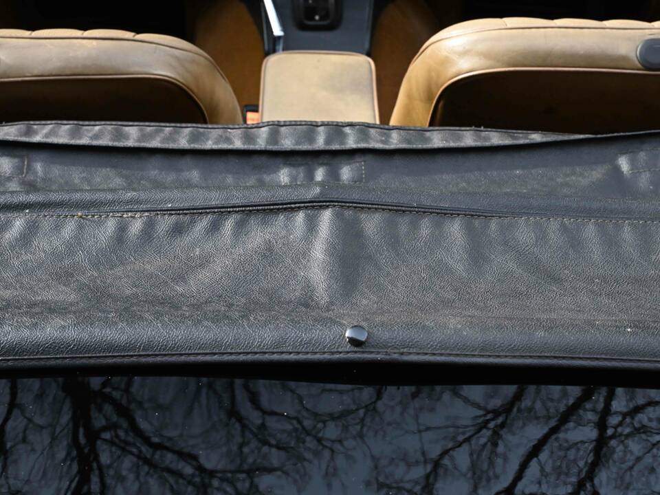 Image 23/50 de Jaguar Type E V12 (1974)