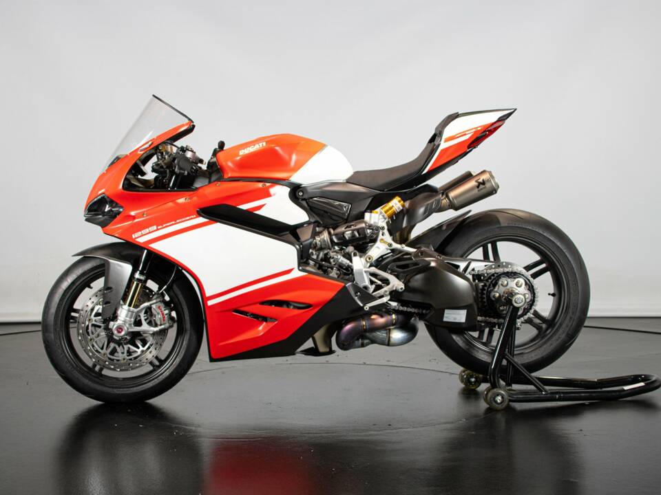 Bild 1/50 von Ducati DUMMY (2018)