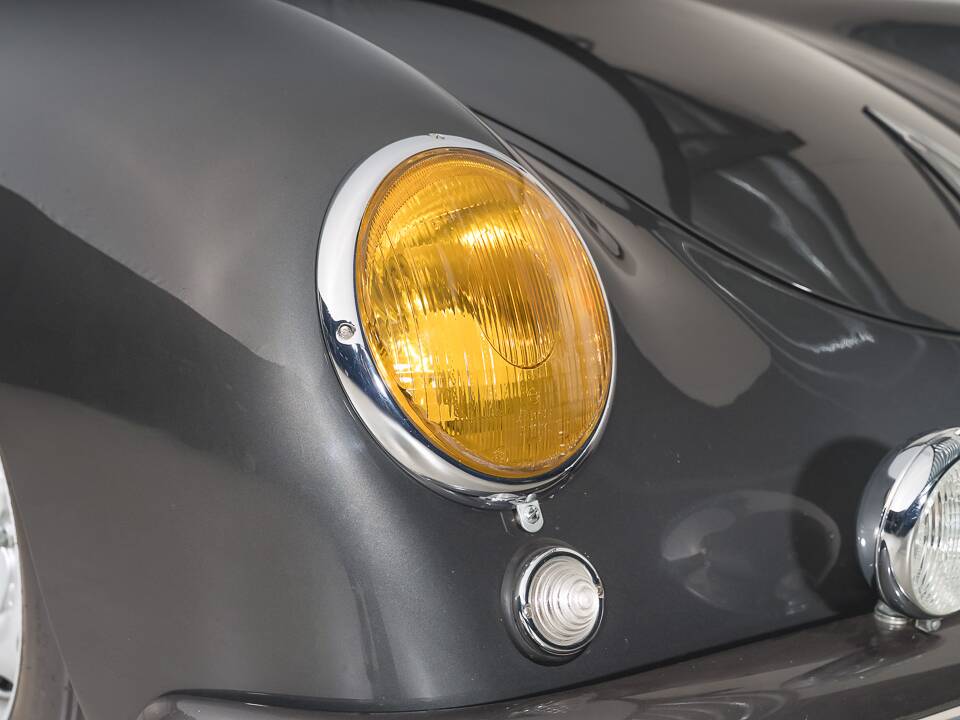 Immagine 9/36 di Porsche 356 1500 Super (1953)