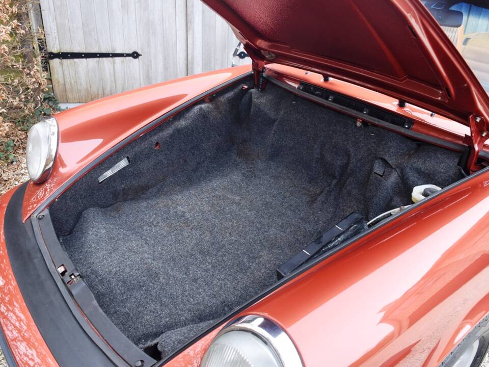 Immagine 42/42 di Porsche 911 2.7 (1977)