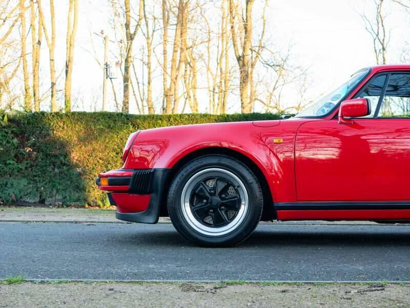 Bild 34/48 von Porsche 911 Turbo 3.3 (1987)