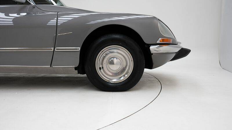 Image 10/15 of Citroën DS 23 IE (1974)