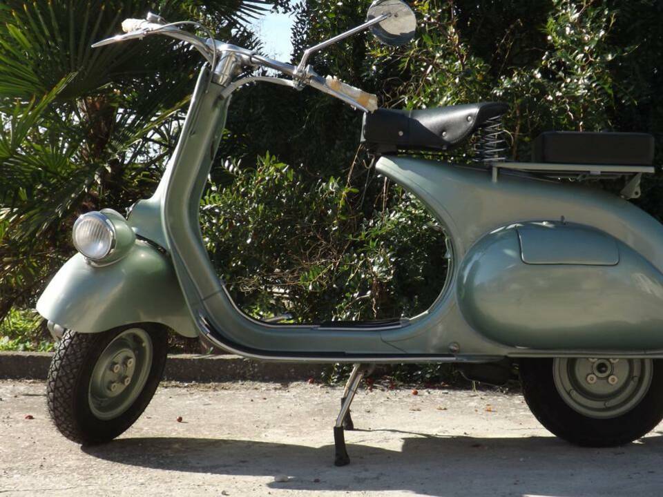 Afbeelding 1/44 van Piaggio Vespa 125 (1951)