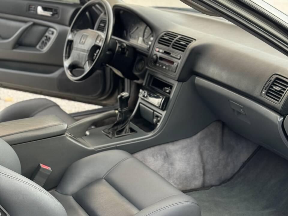 Bild 7/8 von Honda Legend (1991)