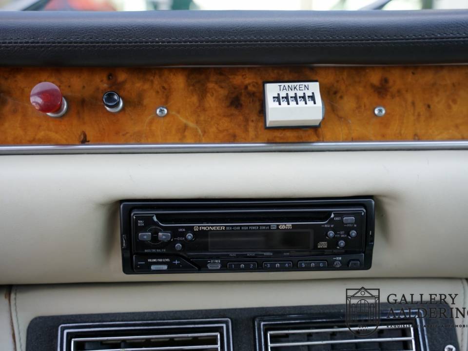Image 33/50 of ISO Rivolta Lele (1974)