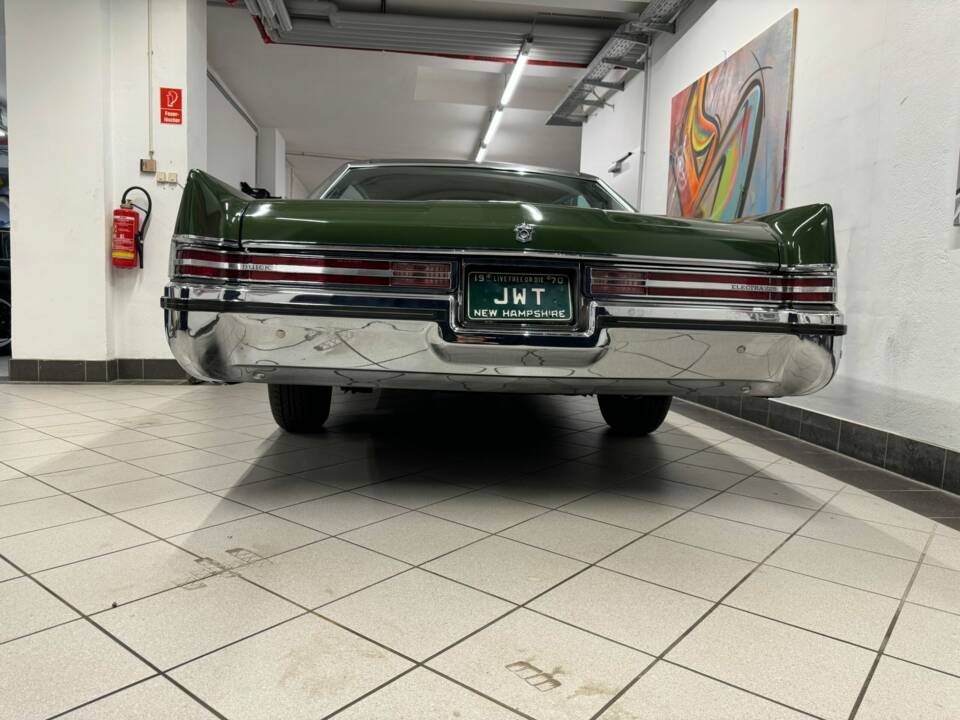 Immagine 7/8 di Buick Electra 225 Hardtop (1972)
