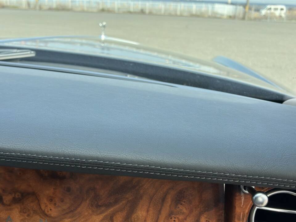 Image 19/44 of Rolls-Royce Phantom VII (2004)