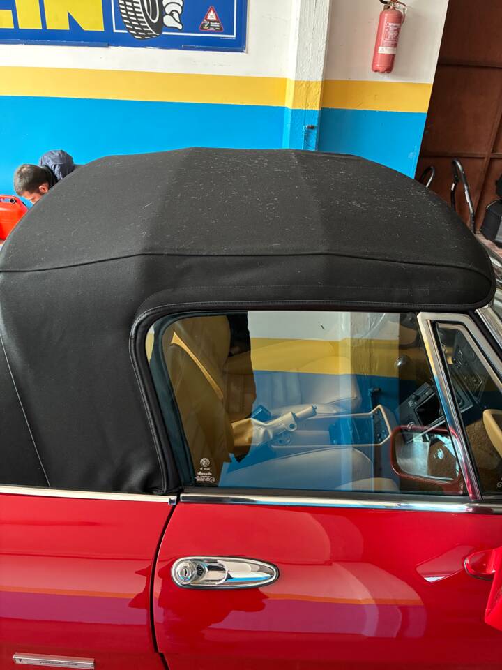 Image 14/23 of Alfa Romeo 1.6 Spider (1991)