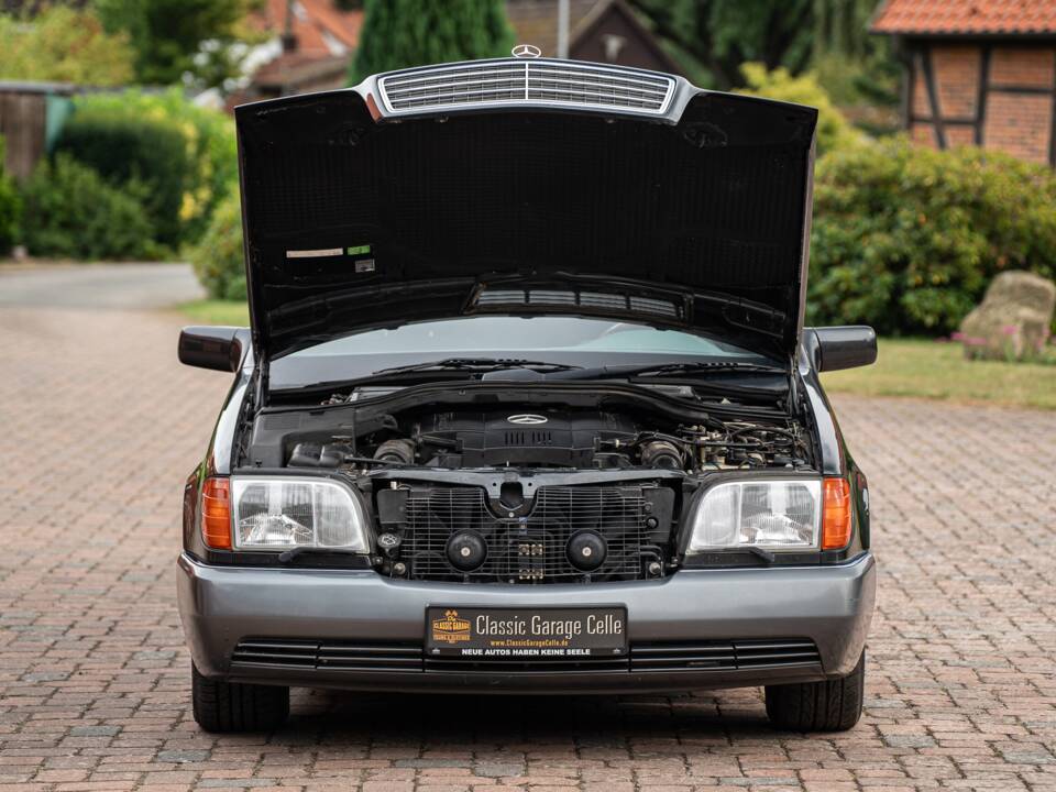 Image 7/54 of Mercedes-Benz 500 SEL (1992)