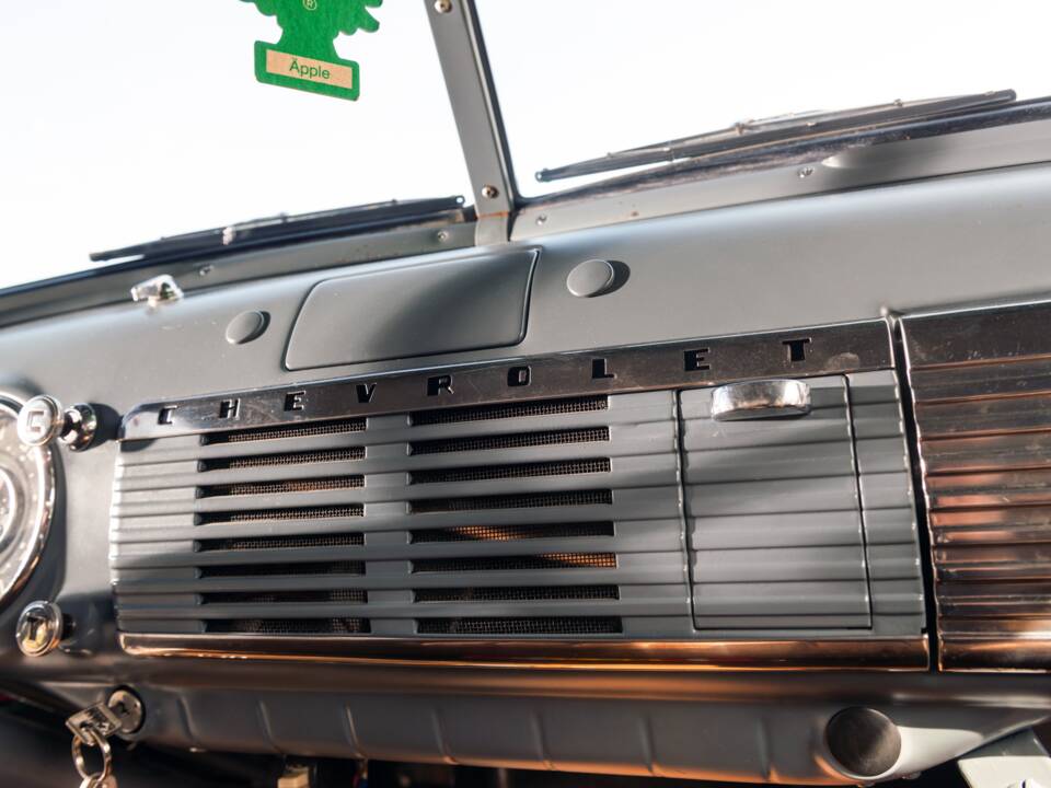 Imagen 87/100 de Chevrolet 3100 ½-ton Stepside (1949)
