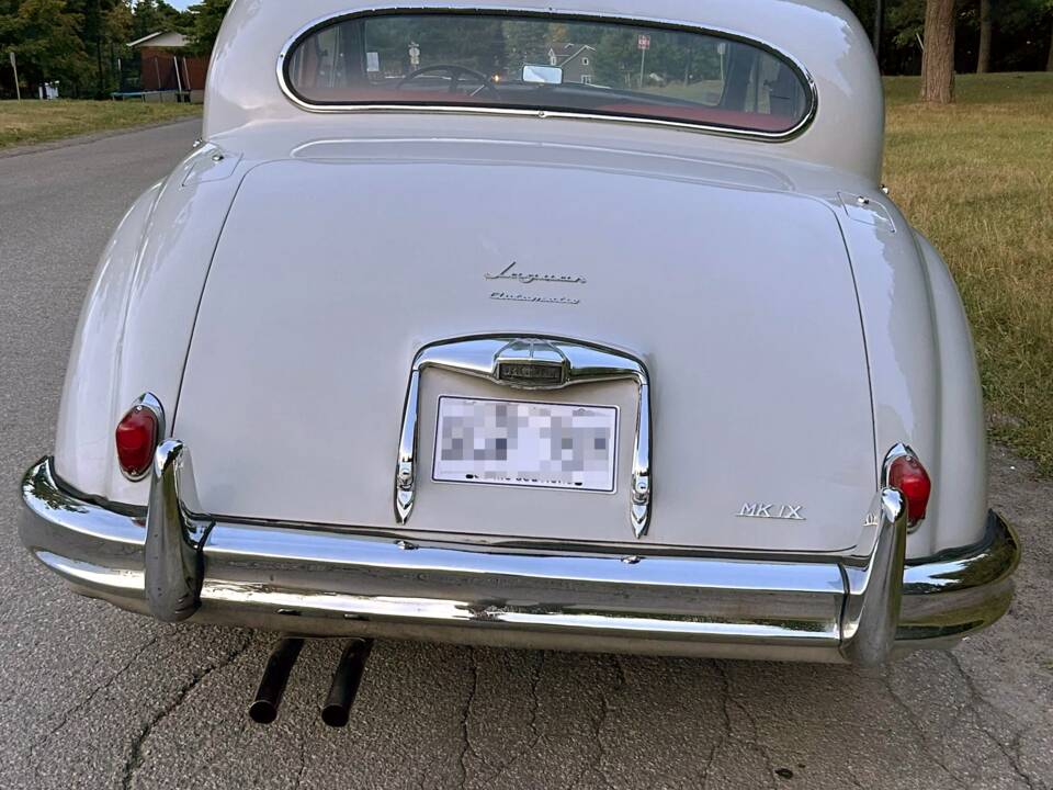 Bild 4/36 von Jaguar Mk IX (1960)