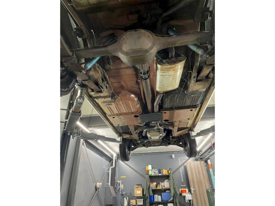 Image 21/36 of Ford Mustang 200 (1968)