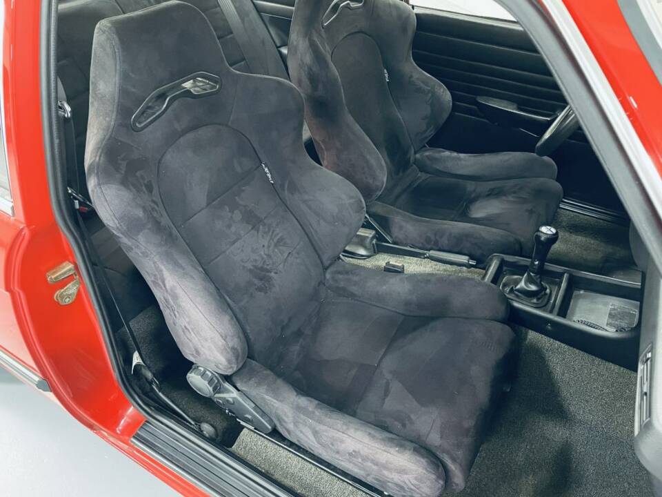 Image 8/13 of BMW 320/6 (1977)