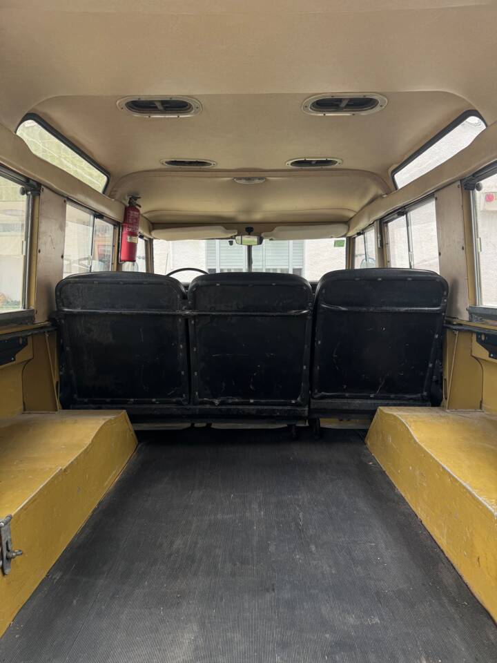 Imagen 9/15 de Land Rover 109 (1976)