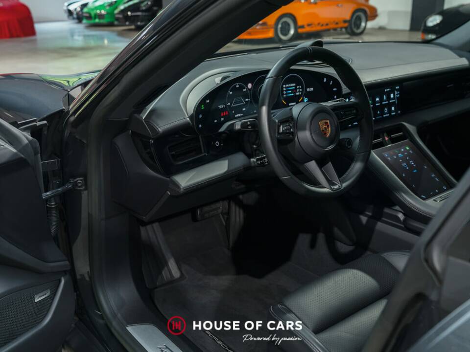 Image 14/23 of Porsche Taycan 4S Sport Turismo (2022)