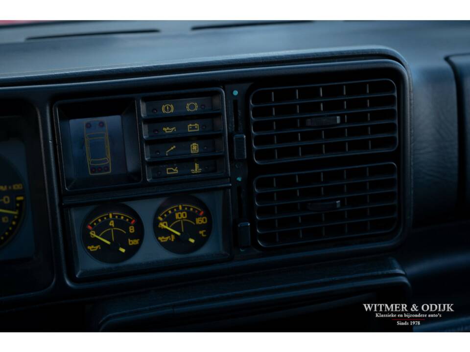 Immagine 13/27 di Lancia Delta HF Integrale (1991)